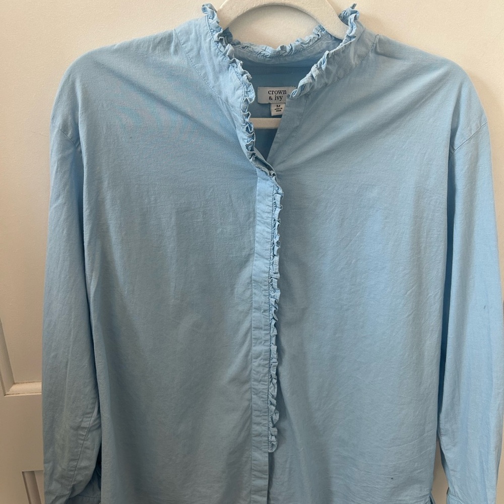 Crown & Ivy Sky Blue Ruffle Top